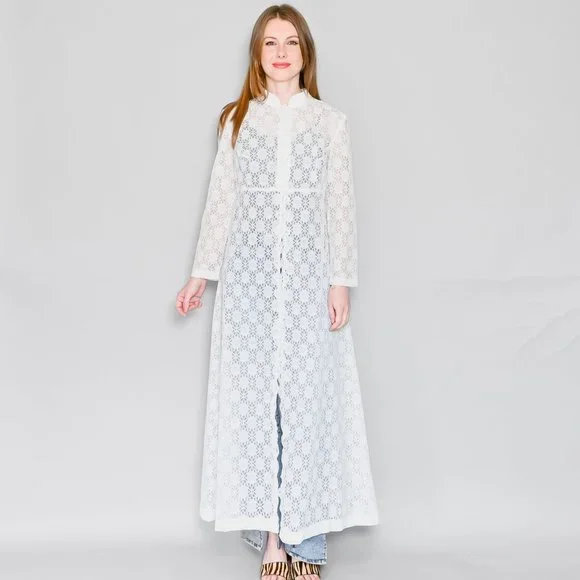 VINTAGE White Floral Sheer Lace Maxi Duster - Picture 3 of 8